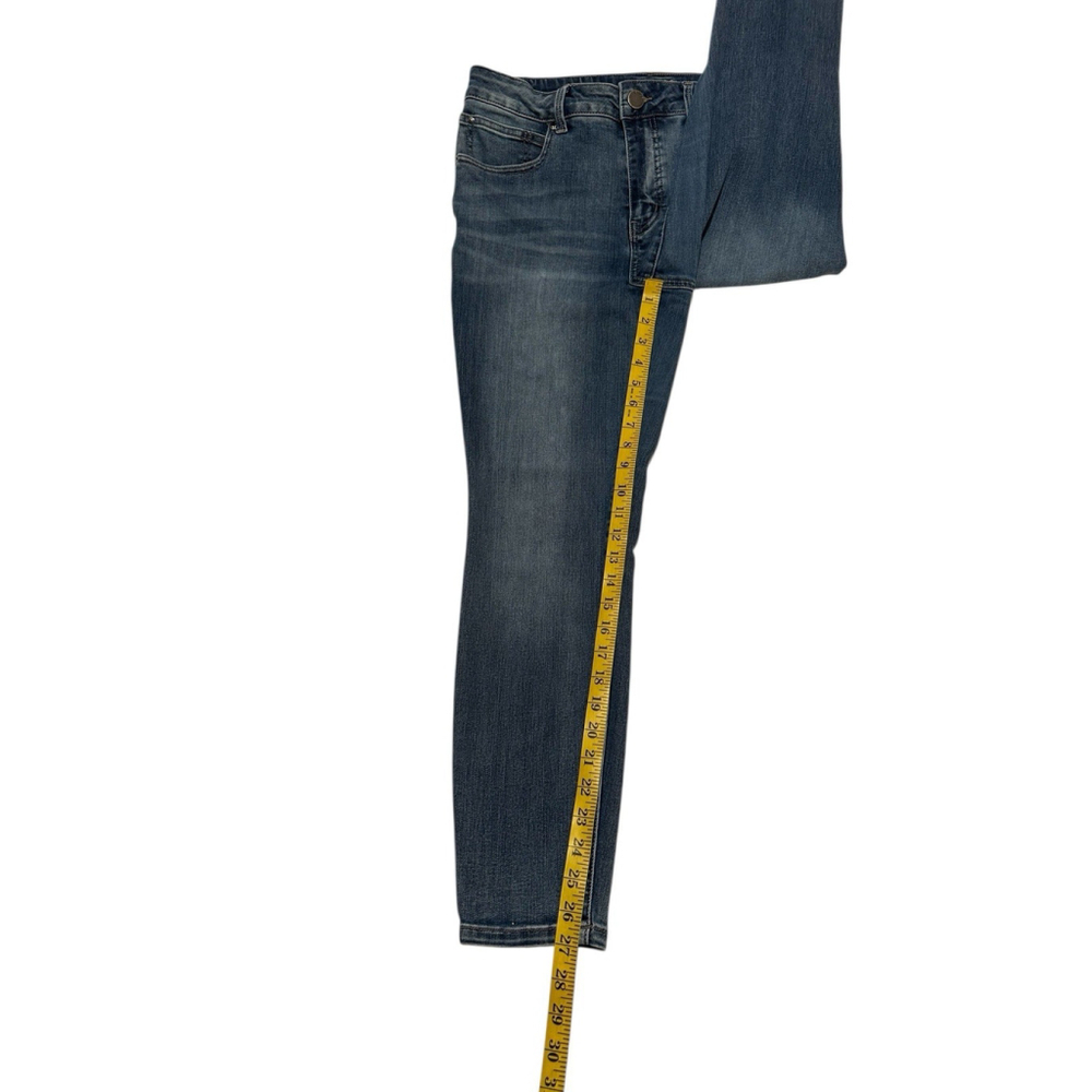 Maurices Everflex Jeans High Rise Womens 12 SHORT Ankle BLUE Distressed Cowgirl - Picture 10 of 14